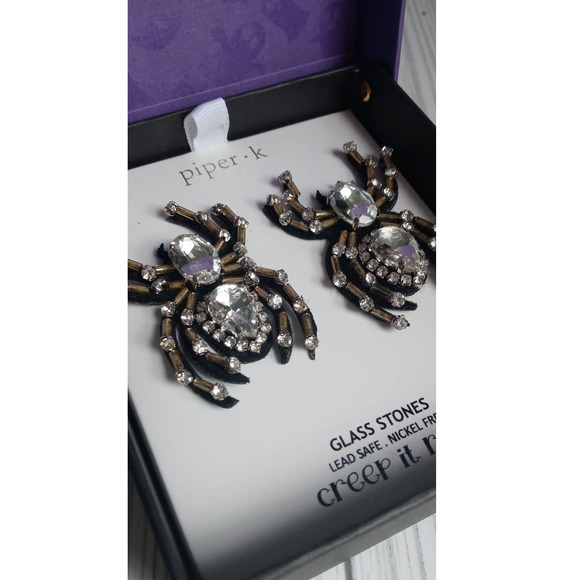 Piper K " Creep It Real" Glass Stone Bling Spider Earrings 2" Long - Picture 3 of 4
